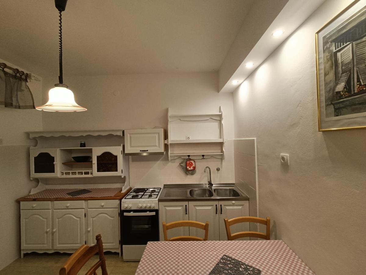 Apartment Pletikos 普莱曼图拉 外观 照片