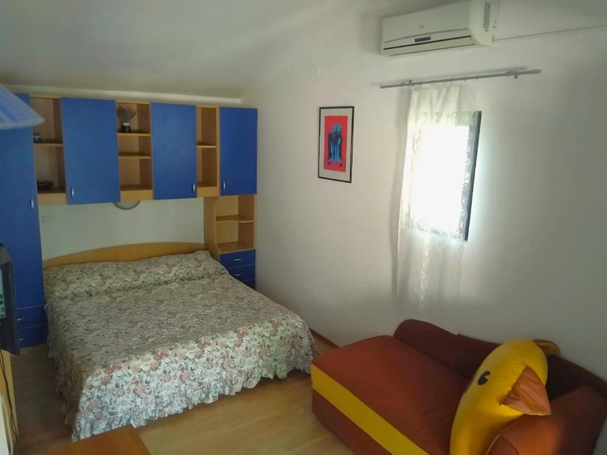Apartment Pletikos 普莱曼图拉 外观 照片